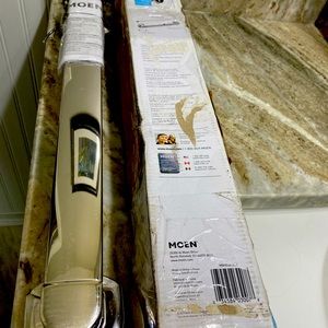 Moen Genta 18” x 1.25” Concealed Grab Bar Press & Mark Chrome Finish